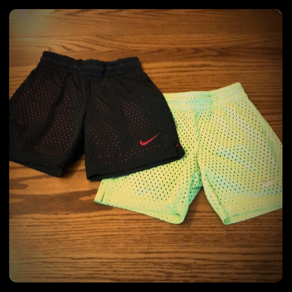 Girls Nike shorts